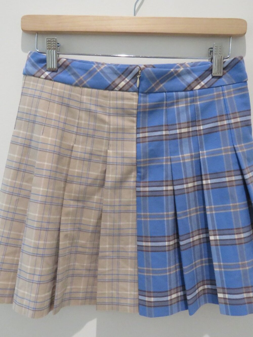 ARITZIA SUNDAY BEST Olive Micro Pleat Plaid Mini Skirt 4 Academia Coquette Prep - Picture 10 of 15